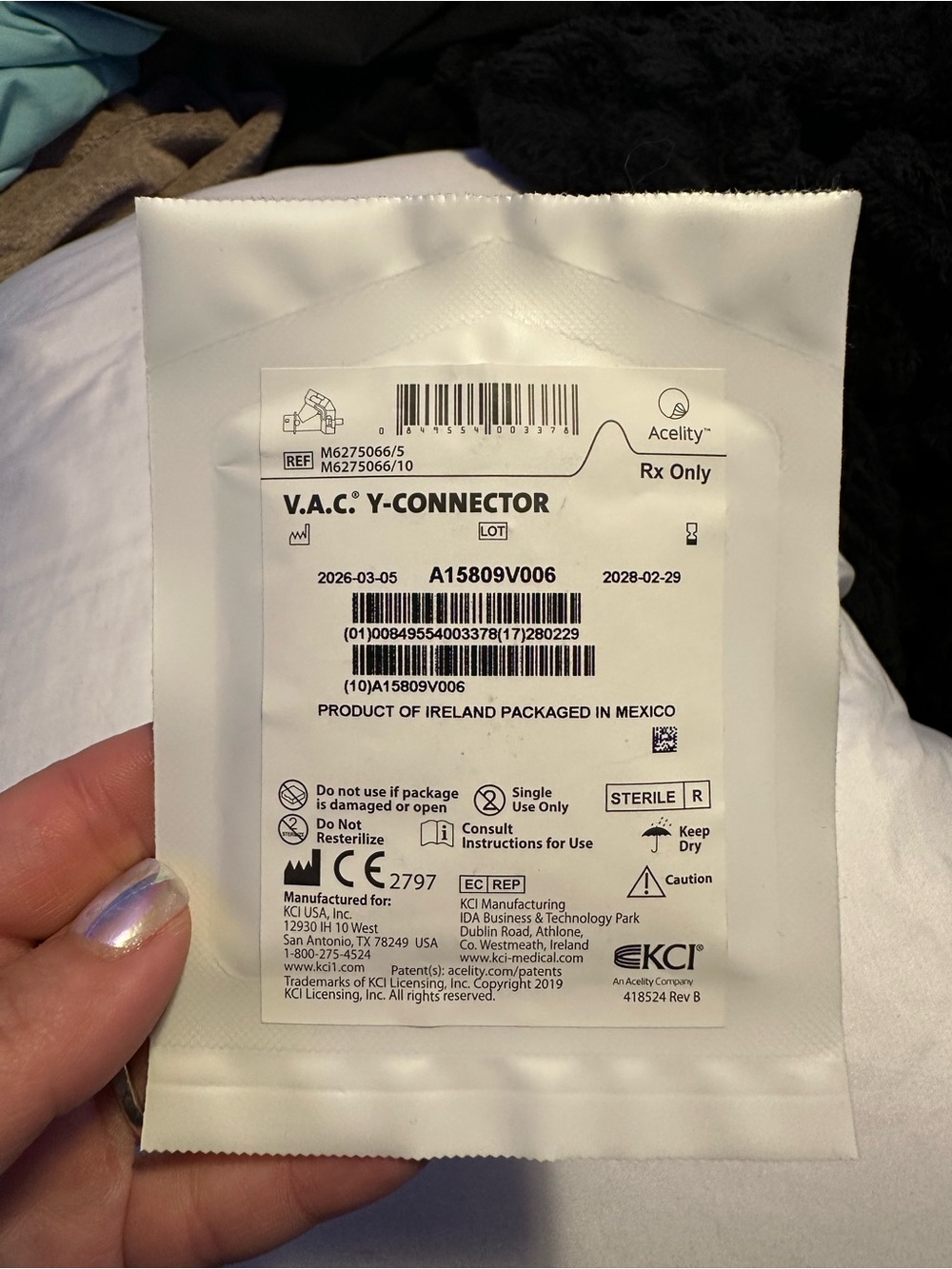 Acelity V.A.C. Y-Connector - White (Sterile)